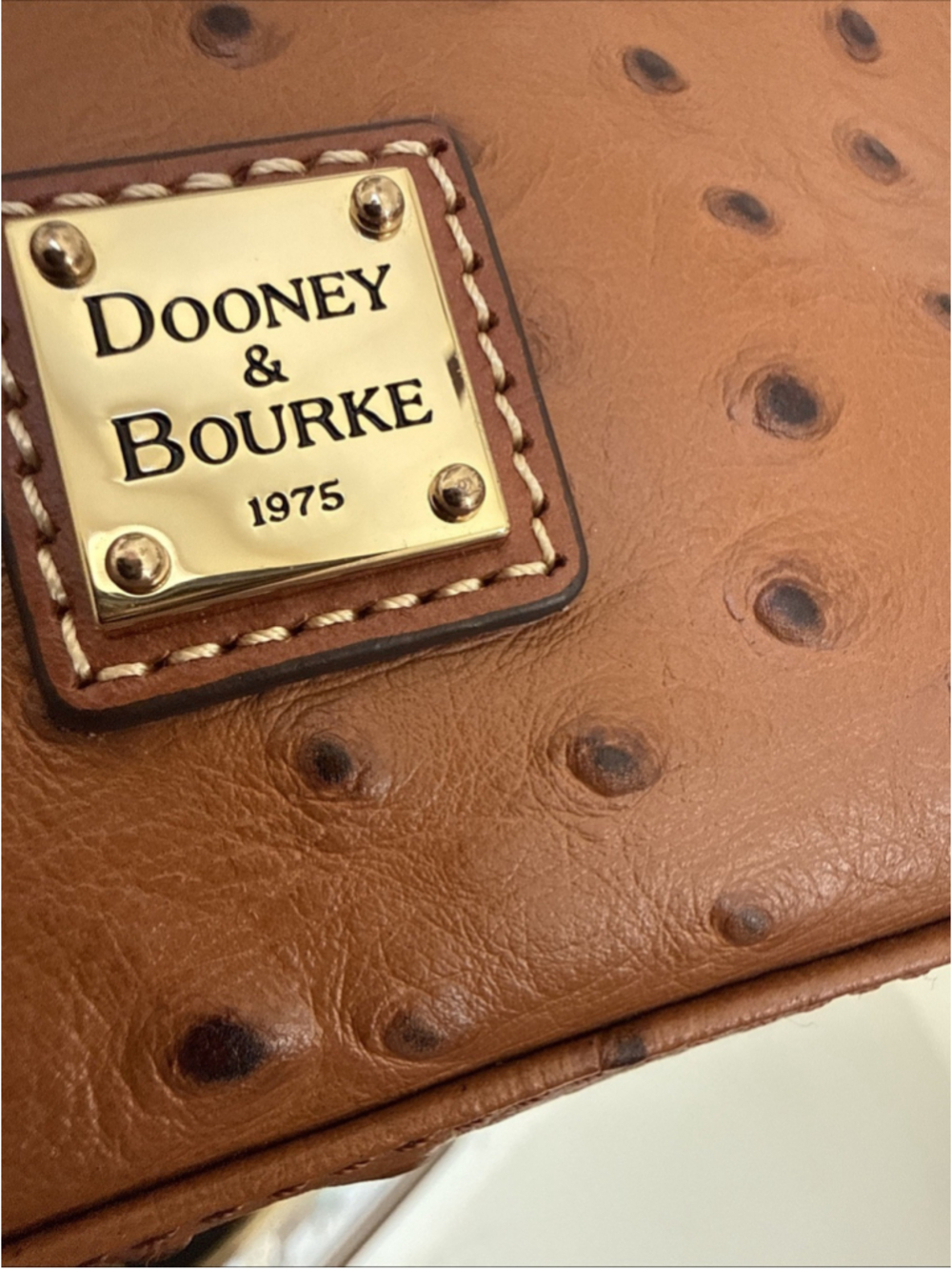 Dooney & Bourke Ostrich Kisslock Framed Bag Card Holder Caramel Color NWOT - Picture 6 of 9